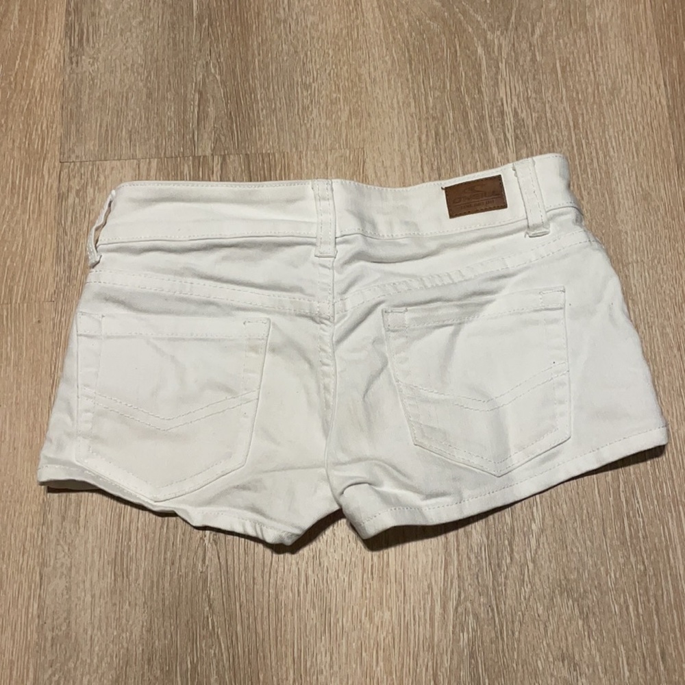 O’Neill White Denim Low Rise Short Shorts - Picture 4 of 7